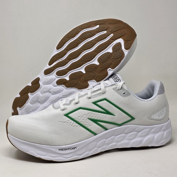 New Balance Fresh Foam 680 v8 Running Shoes White Grey M680CW8 Men Sz 13 4E New